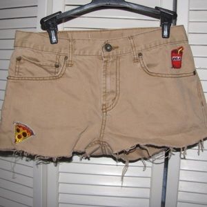 Levi’s cut off shorts with patchwork